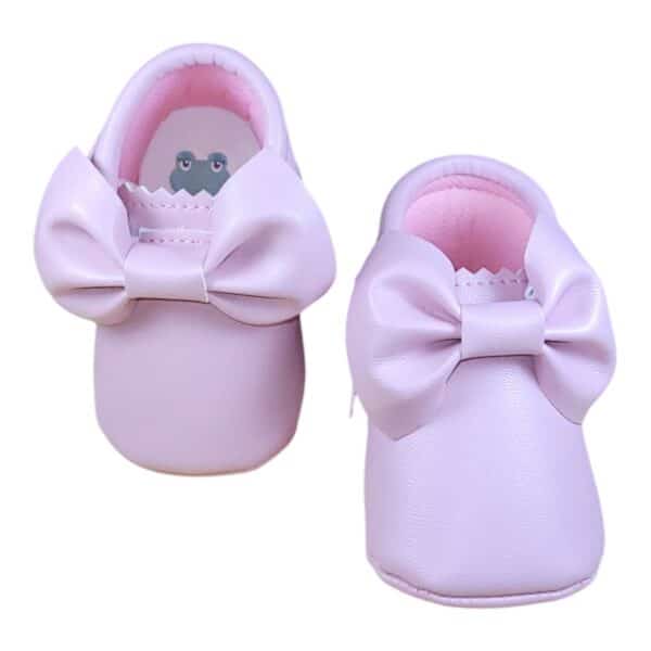 Mocasín con moño rosa