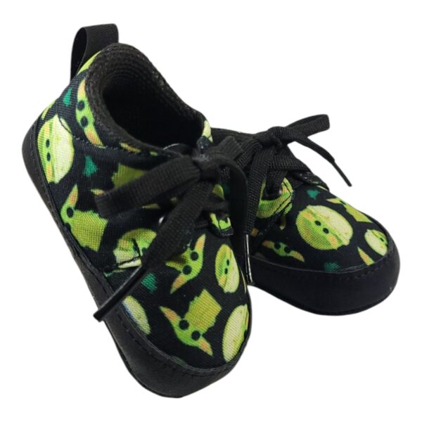 Tenis Baby Yoda