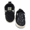 Tenis negro slip-on capitoneado