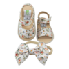 Huarache floreado con tiara